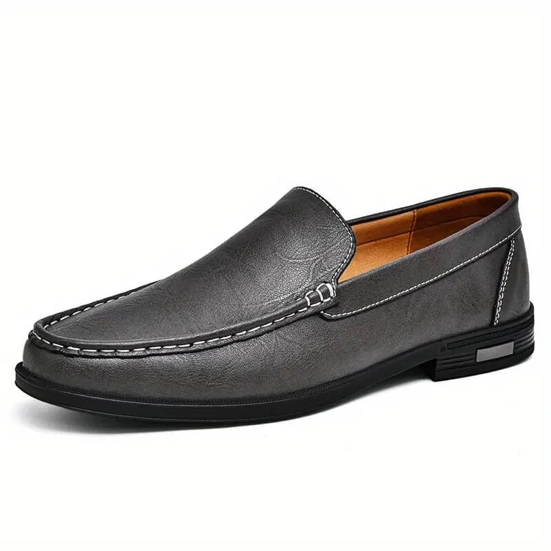 sapato-mocassim-de-couro-salto-cinza