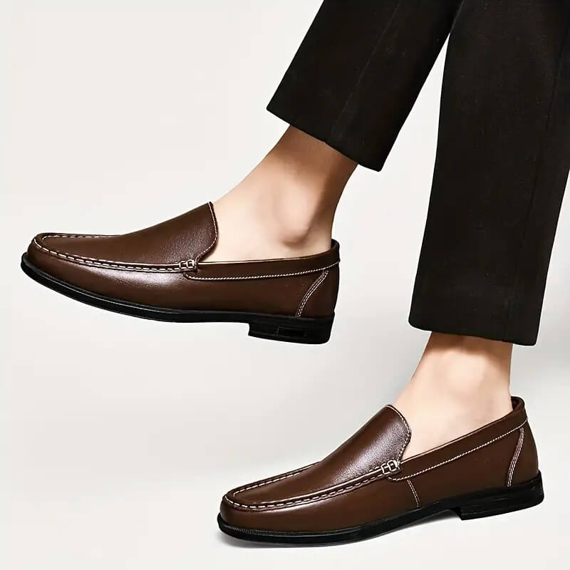 sapato-mocassim-de-couro-salto-marrom